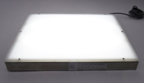 Used Lux Scientific White Light Cat no: 50-275-125