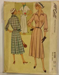 Vintage McCalls 8109 Sewing Pattern