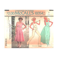 Uncut Vintage McCall 6054 Sewing Pattern Size 10 Bust 32.5"