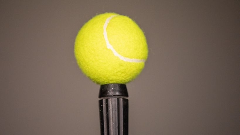 What Are Singles Sticks and How Are They Used? - All Star Tennis Supply
