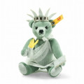 EAN 026874 Steiff cotton velvet great escapes New York Teddy bear in gift box, green