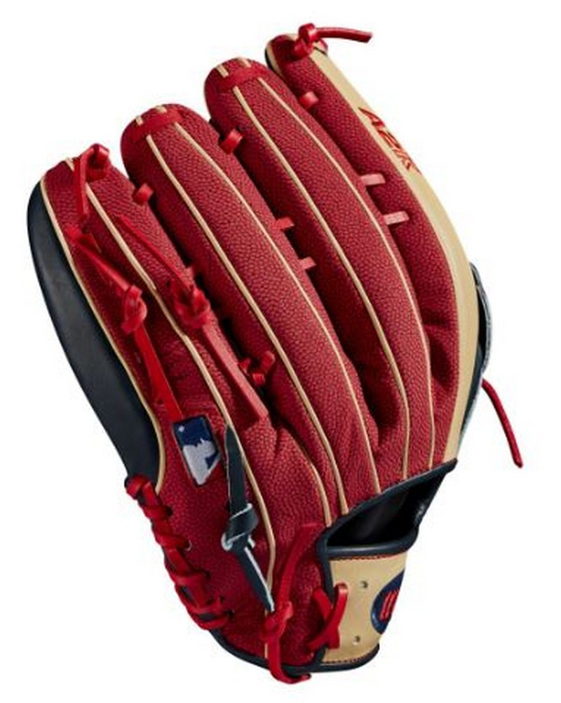 Wilson A2K Mookie Betts Baseball Glove Mitt Outfield 12.75 RHT