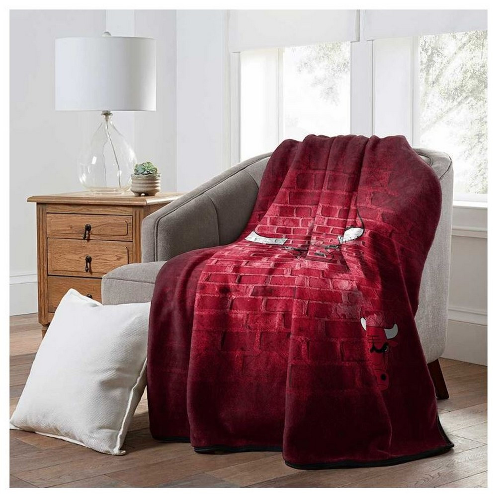 Chicago Bulls Frosty Fleece Blanket
