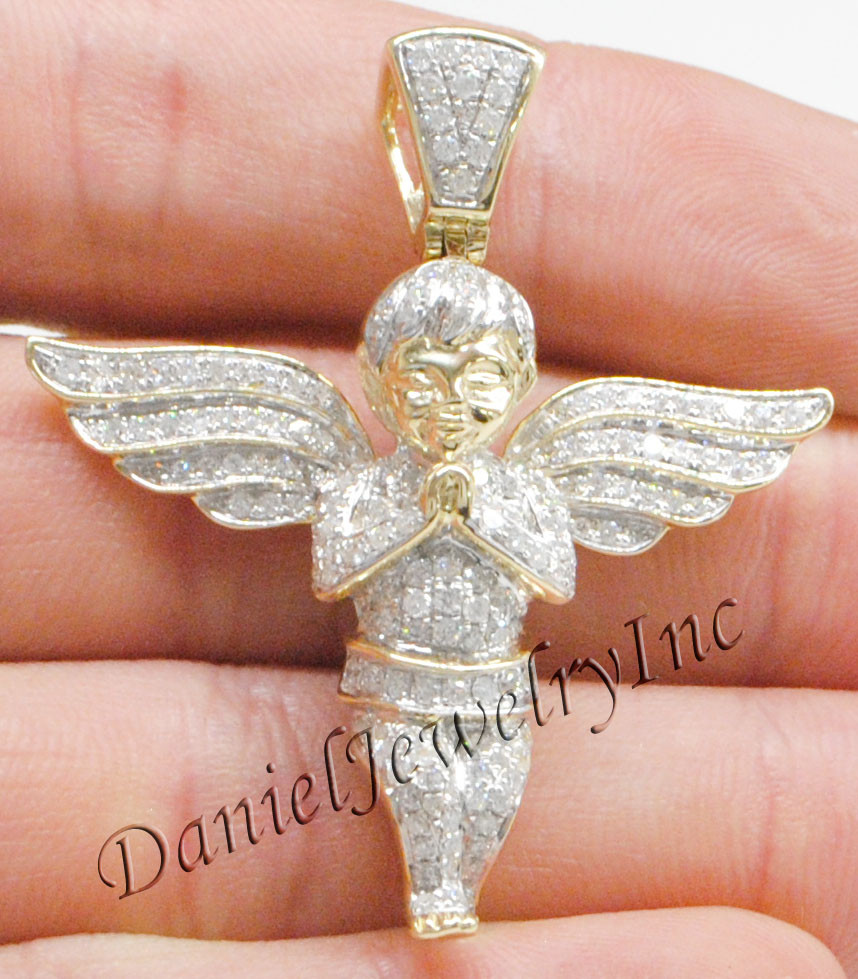 White Diamond 1.75ct 10k Medium Pendant