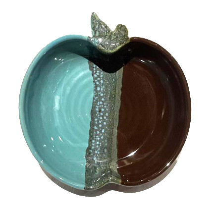 The Apple Torte baking dish in OCEAN TIDE glaze includes a recipe and makes a delightful teacher or housewarming gift. It's perfectly acceptable to purchase for yourself too. Items are dishwasher, microwave and oven safe.

Due to the popularity of these pieces, please call Earthwood Artisans to purchase. (970) 586-2151