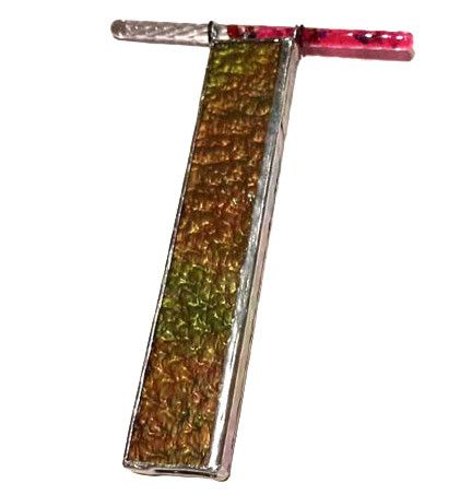 This INSIGHT 8" three mirrored Kaleidoscope comes in a variety of beautifully colored glass as a decorative exterior.

Please call the gallery to get photos of On Hand colors in stock and to purchase 970-586-2151