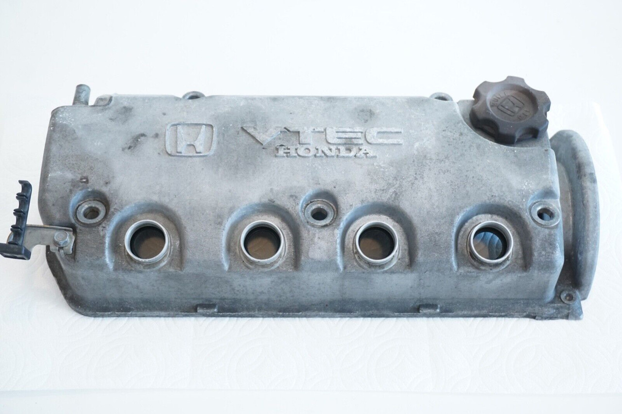 1992 - 1995 Honda Civic D16Z6 VTEC Valve Cover OEM - Used Acura