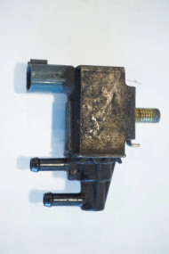 1998 - 2004 Nissan Frontier EVAP Purge Sensor OEM (Passenger Side)