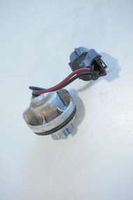1993 - 95 Honda Del Sol Aux Light Bulb Connector OE