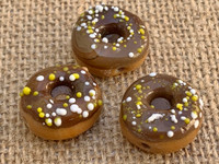 1 | Chocolate Frosted Doughnut w/ Sprinkles Glass Bead