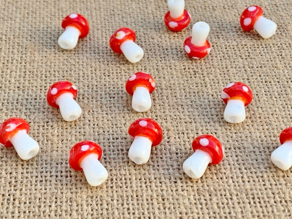 Handmade Glass Lampwork Mushroom Beads - 13mm Cute Mushrooms with Happ –  Delish Beads