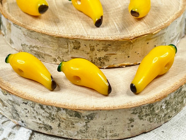 Yellow Banana Lampwork Beads 8x22-25mm - Hole 2mm Horizontal