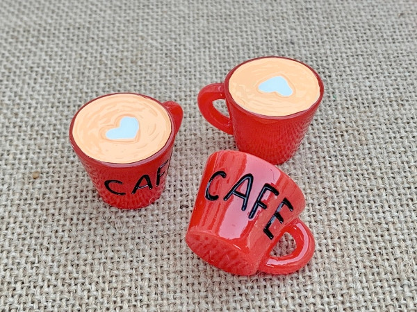 https://cdn10.bigcommerce.com/s-qqrjzfkm74/products/329/images/1959/cafe_cups_lg_charms_red_600x450__84997.1631075621.1280.1280.jpg?c=2