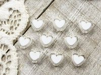 Kids love to make gifts - use these for some Mon's Day jewelry