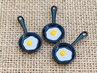 1 | Fried Egg in a Pan Charms