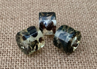 1 | Speckled Resin Column Bead | Black