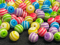 25 | 8mm Bubble Gum Beads
