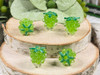 These grapes measure 14x12mm and have 1.5mm vertical beading holes.