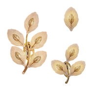 VEIL Glass Leaves Wall Light for Bedroom, Living Room & Corridor - Modern Style