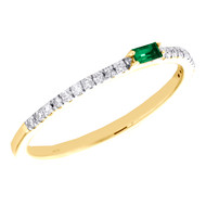 10K Yellow Gold Emerald & Diamond Stackable Ring 1 Row Anniversary Band 0.17 Ct.
