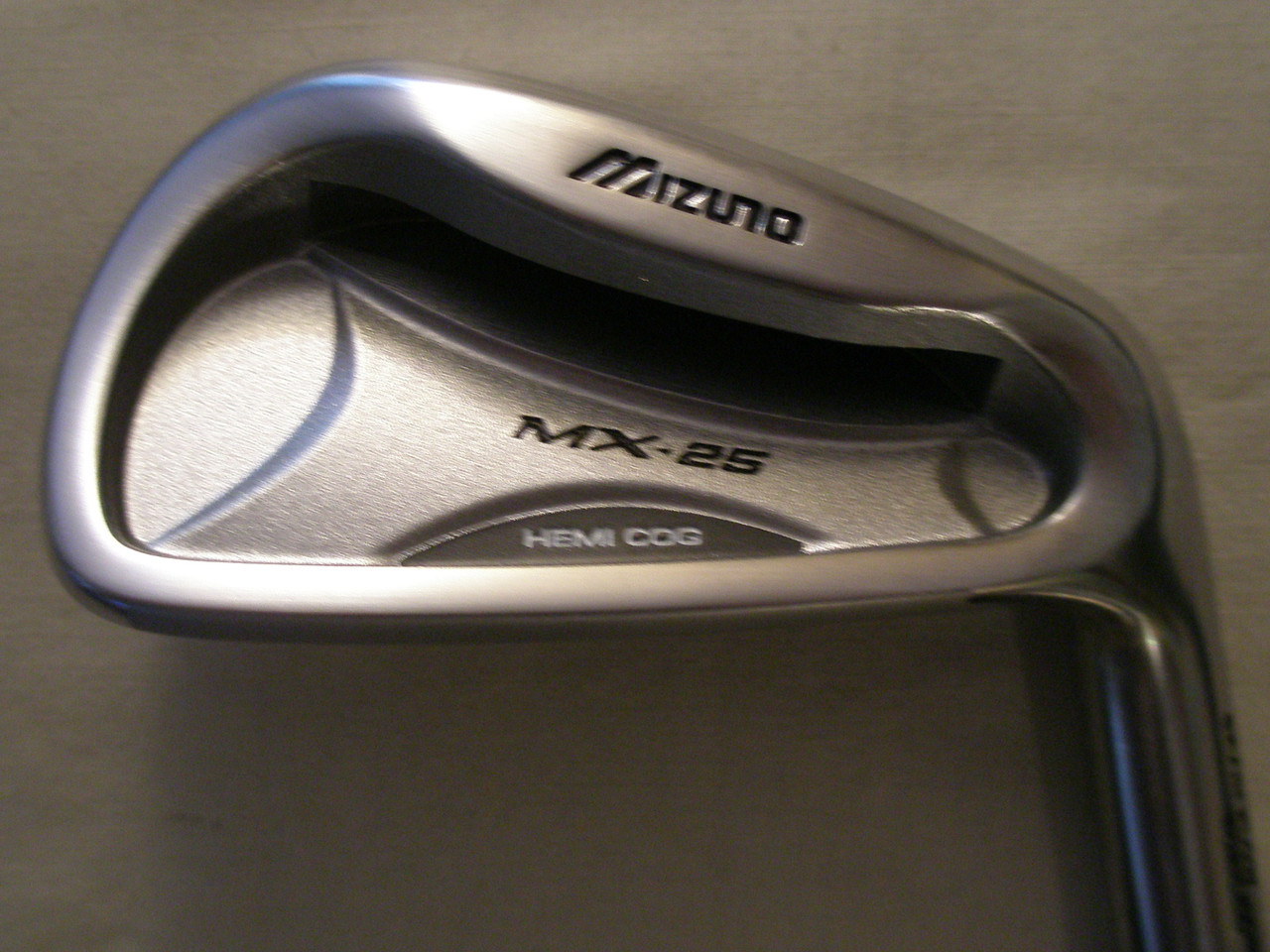 mizuno mx 25 new