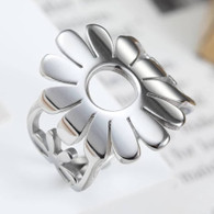 LUXE SS  STUNNING FLOWER RING - SILVER S7