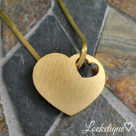 LUXE SS NECKLACE - HEART CUTOUT