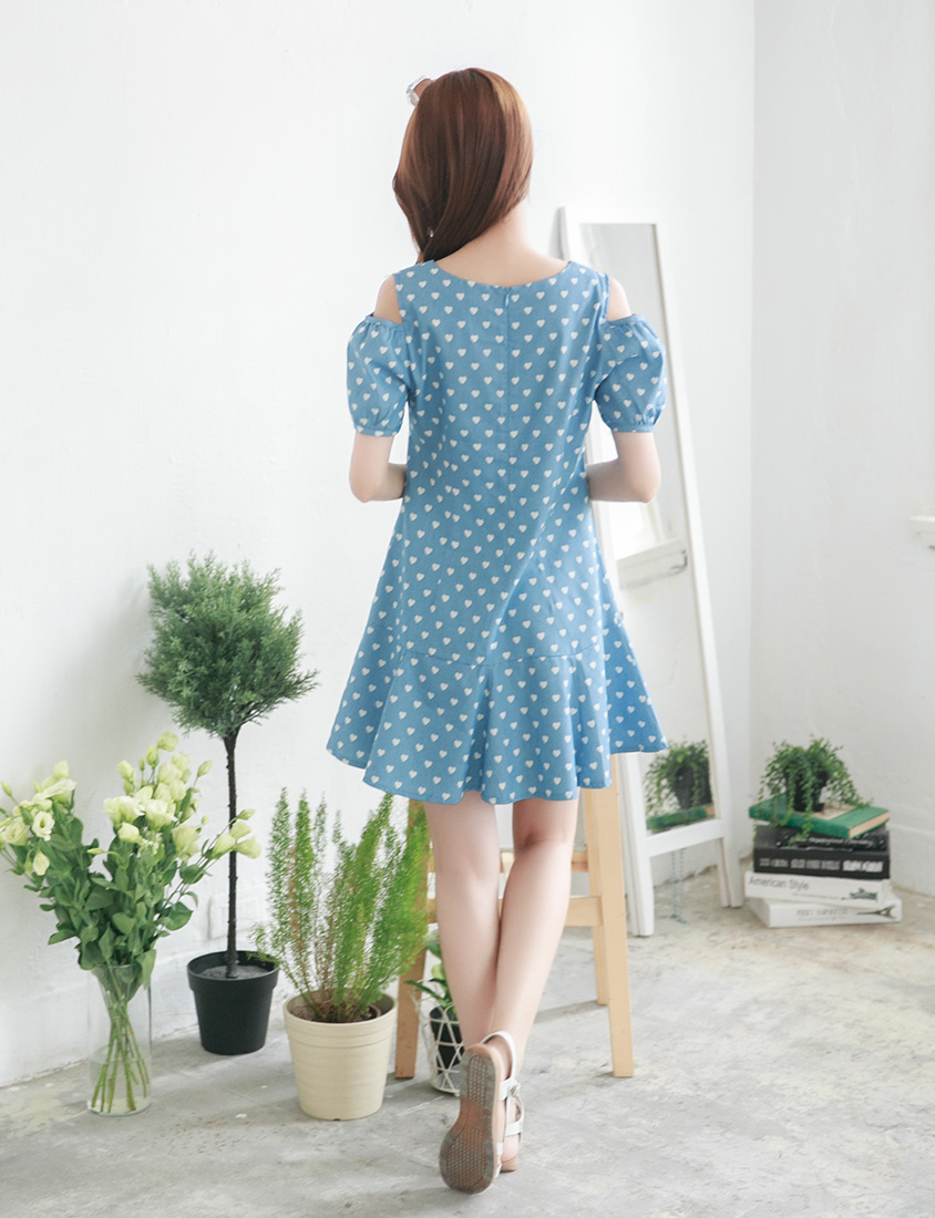 22070054-a02-06.jpg 22070054-a02-06.jpg