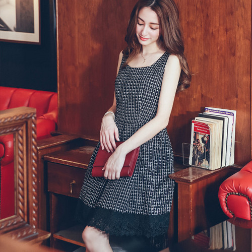 Sleeveless Lace-Trim Plaid Dress 