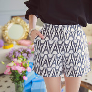 Tower Pattern Pocket Shorts
