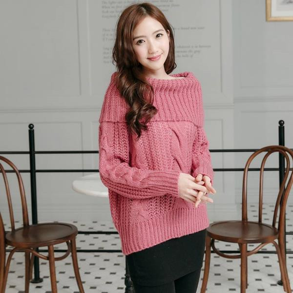 Off Shoulder Cable Knit Sweater - Strawberrycoco