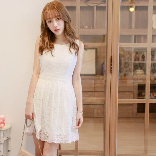 Plain Color Lace Sleeveless Dress - Strawberrycoco Plain Color Lace Sleeveless Dress - Strawberrycoco