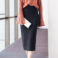 Fit Straight Ribbed Skirt