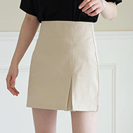 Single-Pleated Front Slim-Fit Skirt