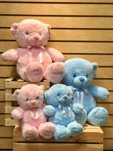 Give your little one their first teddy bear! Two sizes to choose from.