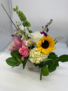 Deluxe Mix Floral Arrangement