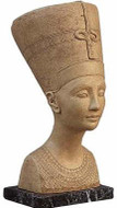 Bust of Queen Nefertiti :  Dahlem Museum, Berlin. 1365 B.C. - Photo Museum Store Company