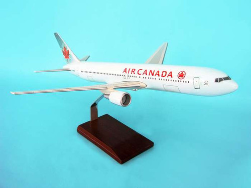 Air Canada 767-300 1/100 New Livery  - Air Canada - Museum Company Photo