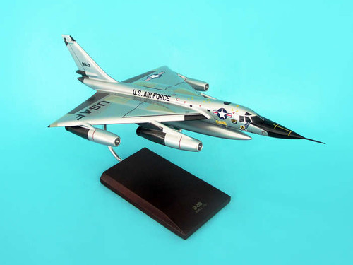 B-58a Hustler 1/72  - United States Air Force (USA) - Museum Company Photo