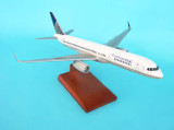 Continental 757-200 1/100 W/Winglets  - Continental Airlines (USA) - Museum Company Photo