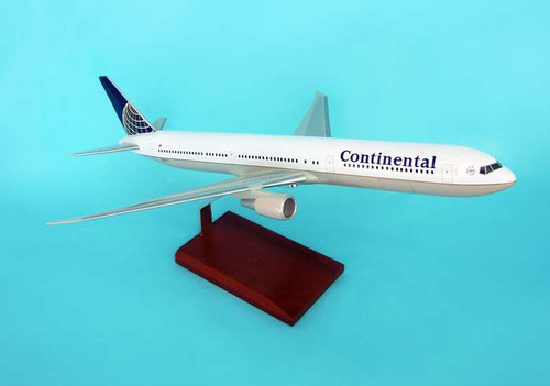Continental 767-400 1/100  - Continental Airlines (USA) - Museum Company Photo