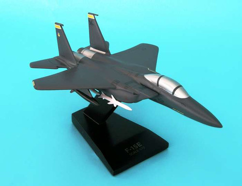 F-15e Strike Eagle 1/72  - United States Air Force (USA) - Museum Company Photo