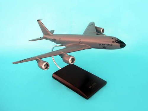 KC-135r Stratotanker 1/100  - United States Air Force (USA) - Museum Company Photo