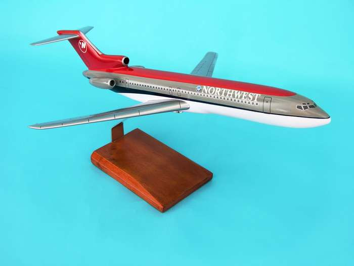 Northwest 727-200 1/100 90's Scheme - Northwest Airlines (USA)