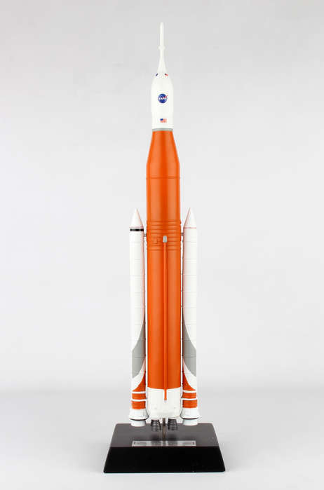 H-IIB ロケットLaunch Vehicle 1/200 模型　箱付き H-IIB ロケットLaunch Vehicle 1/200 模型 箱付き