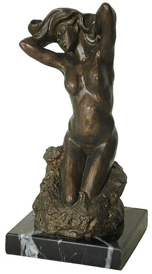 The Bather (Toilette de Venus), by Rodin : Rodin Museum, Paris, 1888-1889 - Photo Museum Store Company