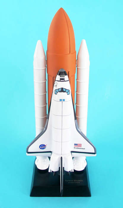 Space Shuttle Full Stack 1/200 Endeavor  - Space Vehicle - Museum Company Photo