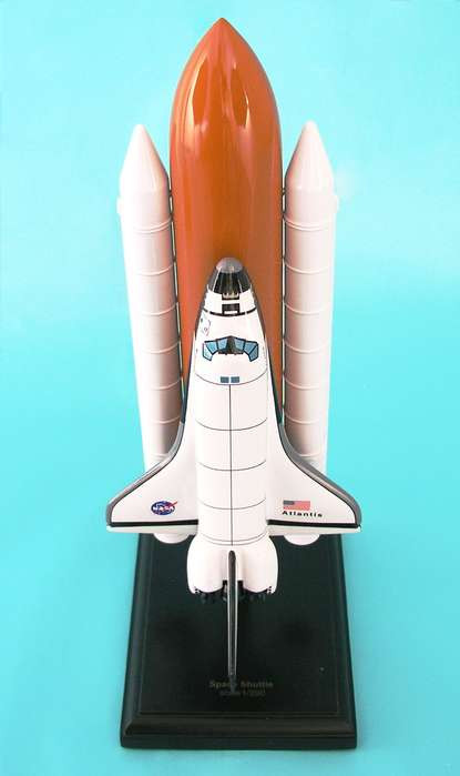 Space Shuttle Full Stack Atlantis 1/200  - Space Vehicle - Museum Company Photo