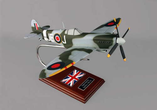 Spitfire Raf Mk Ix 1/24 Johnnie Johnson  - Royal Air Force (Britain) - Museum Company Photo