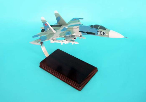 SU-27 Flanker 1/48  - Soviet Air Force (Russia) - Museum Company Photo